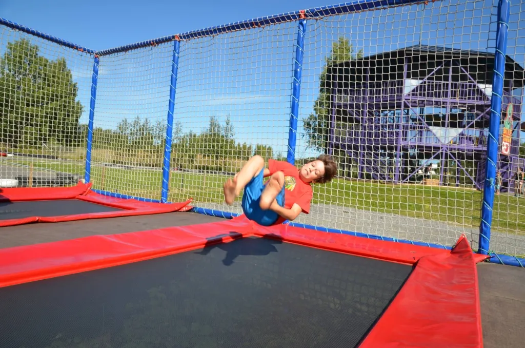 Trampoliinit